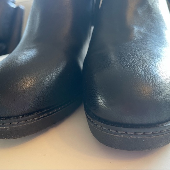 Halsa 8.5 Wide Black Leather Rylee Ankle Bootie NEW - Picture 4 of 9